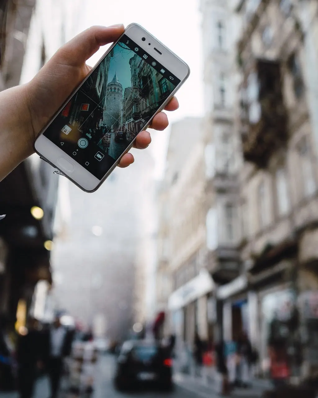 découvrez comment l'addiction aux smartphones impacte notre quotidien, notre santé mentale et les relations sociales. apprenez des stratégies pour reprendre le contrôle de votre utilisation et vivre une vie équilibrée sans écran.