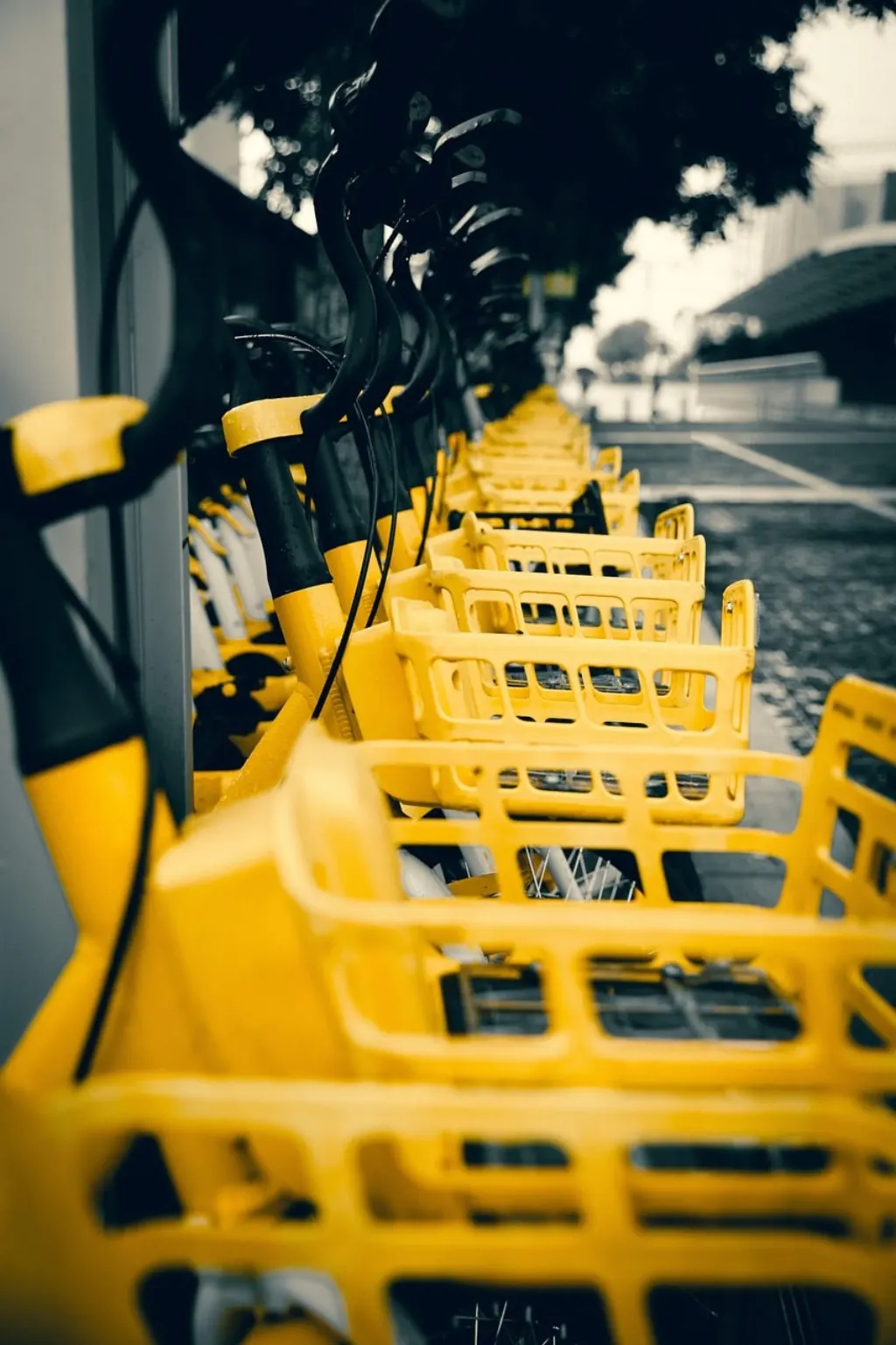 découvrez nos solutions de transport fiables et efficaces, adaptées à vos besoins. que ce soit pour le transport de marchandises ou de personnes, nous vous offrons un service de qualité pour garantir la ponctualité et la sécurité de vos trajets.
